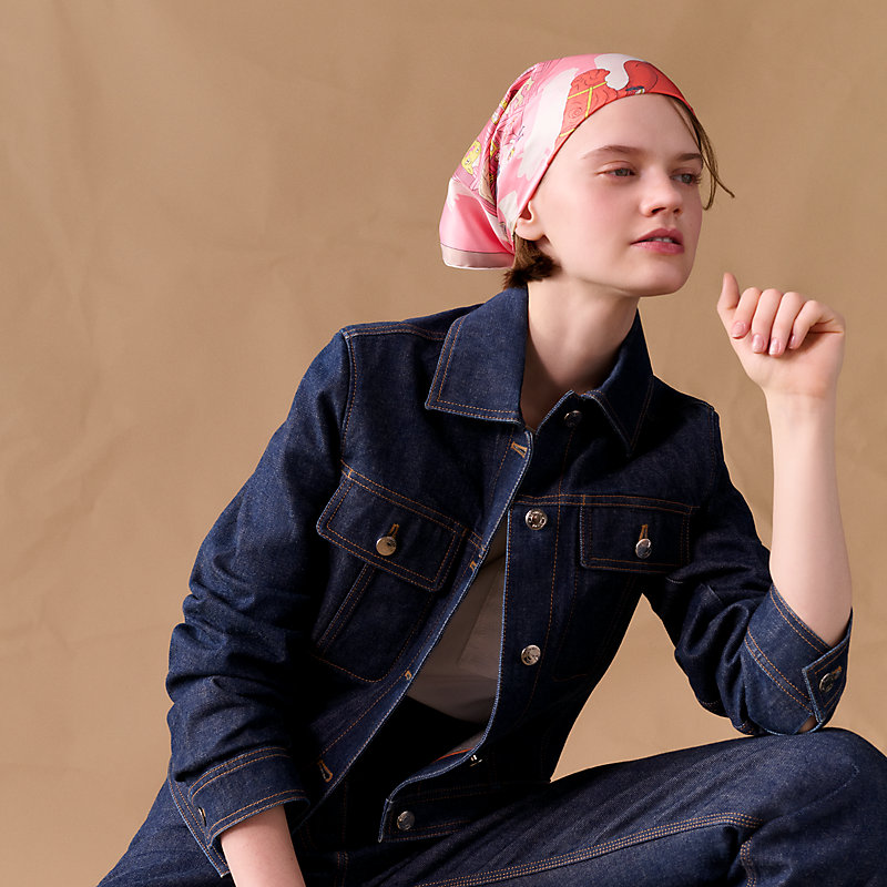 Illusion Exquise scarf 70 - Purple | Hermès Mainland China Illusion Exquise scarf 70 - Purple | Hermès Mainland China